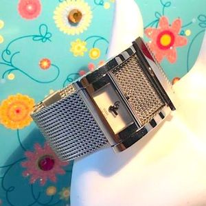 Guess Stainless Steel Bracelet Watch